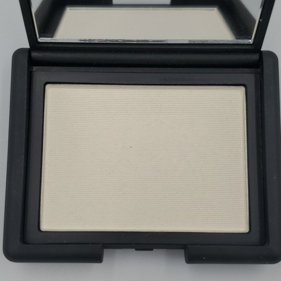 NARS highlighter-Albatross - Picture 3 of 7